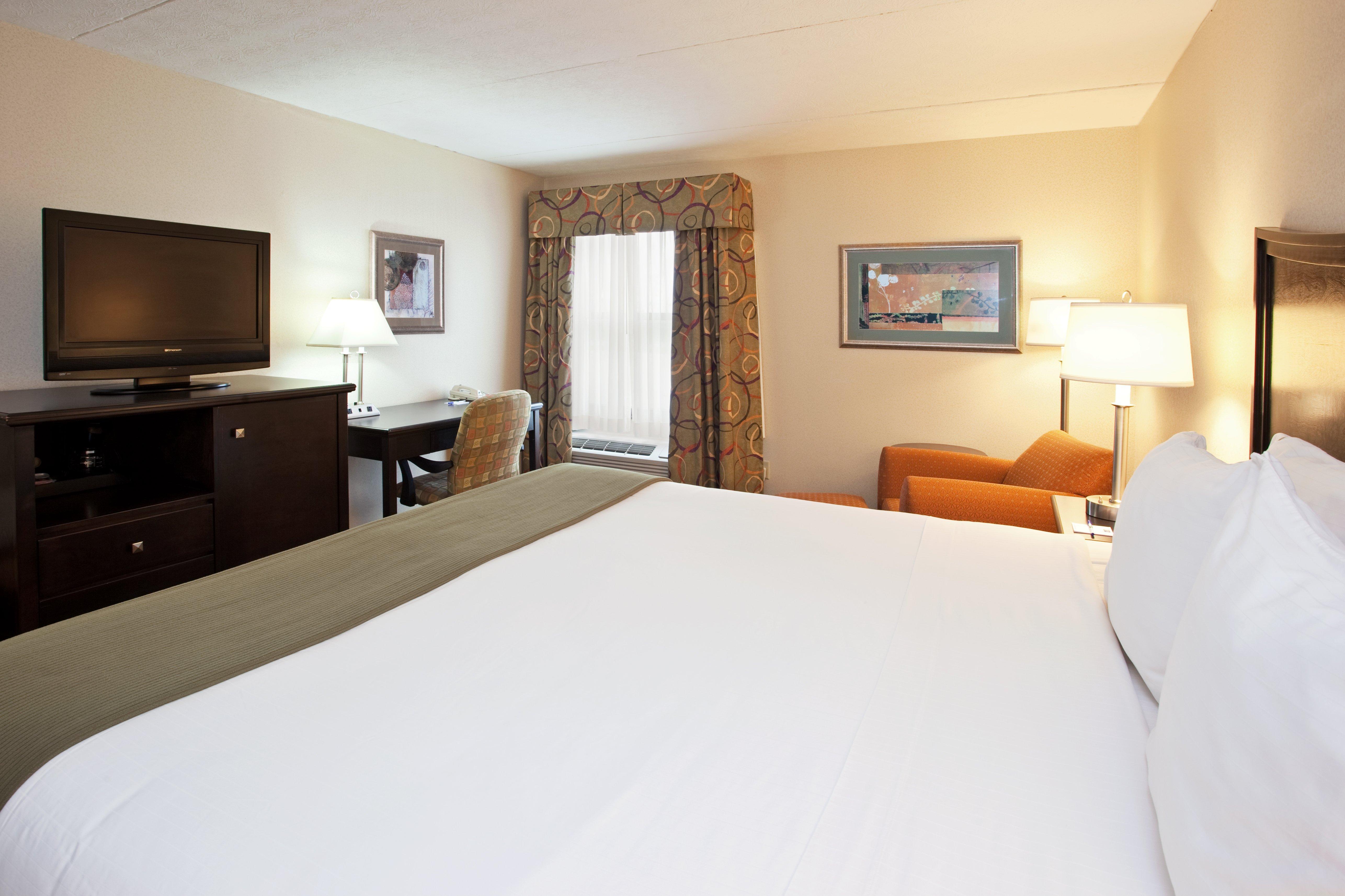Holiday Inn Express London-I-70 By Ihg Ngoại thất bức ảnh